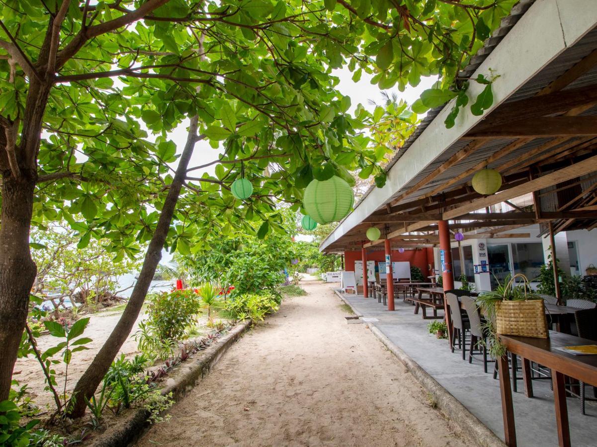 Oyo 853 Malapascua Beach And Dive Resort Экстерьер фото