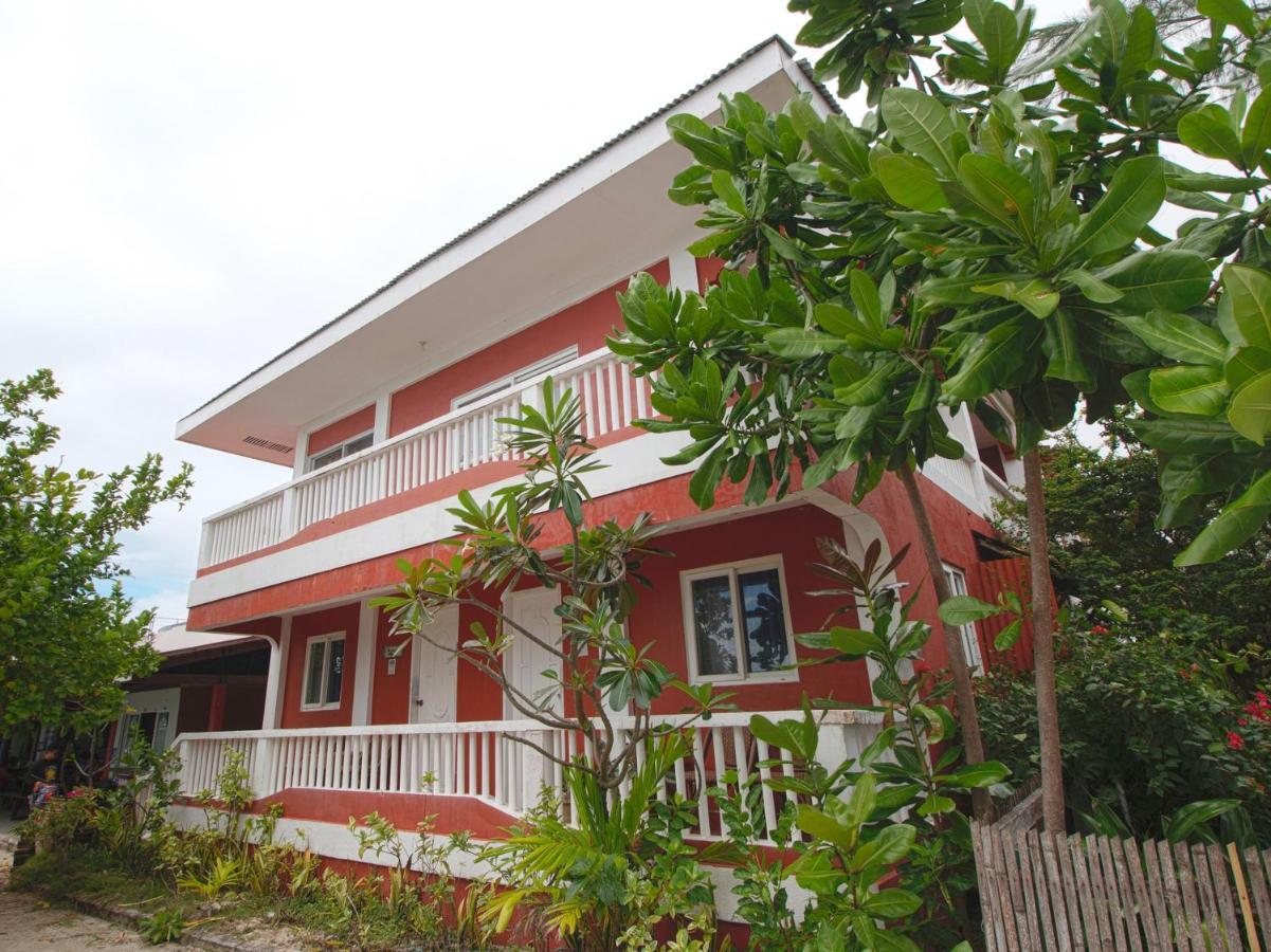 Oyo 853 Malapascua Beach And Dive Resort Экстерьер фото